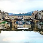 Santa Croce cozy apartment